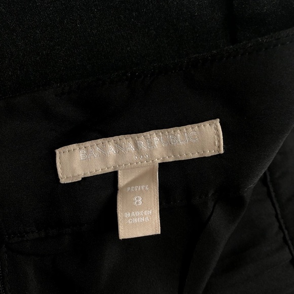 Banana Republic pencil skirt - Picture 4 of 5